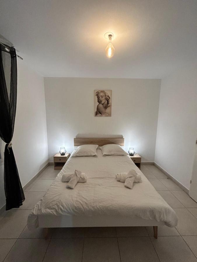 Appartement Avec Terrasse Et Box Entre Plages Et Nature Marseilles Buitenkant foto